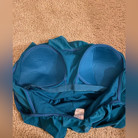 Teal one piece swimsuit with scalloped flutter neckline. Size 16-18 - Picture 5 of 5